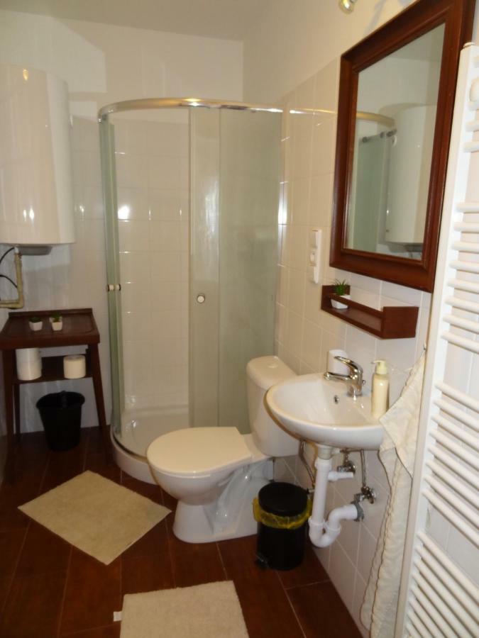 Apartman Lednicka Breclav Bagian luar foto